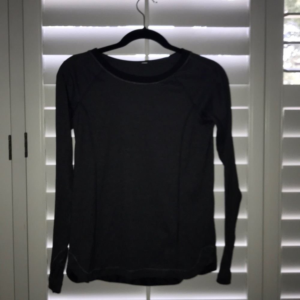 Lululemon top